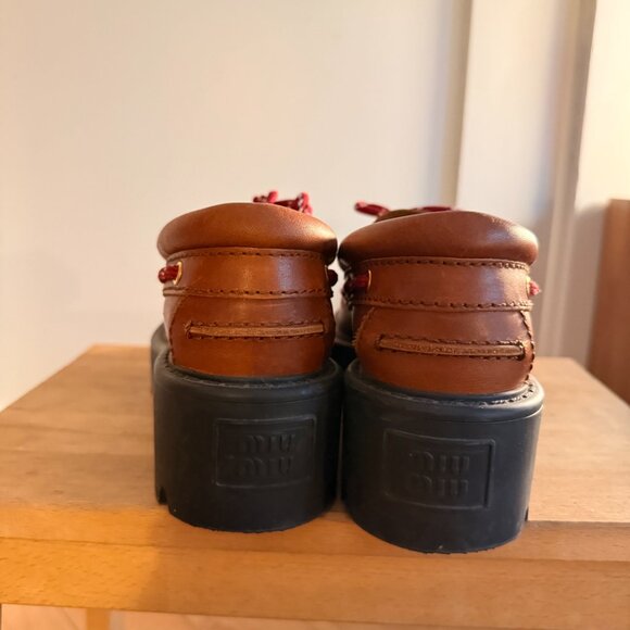 Miu Miu  lug-sole leather boat shoe - Picture 3 of 6